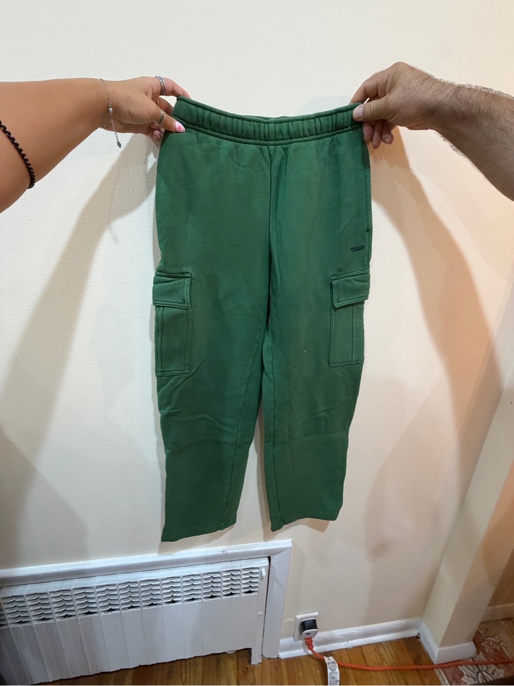 Aritzia cargo sweatpants